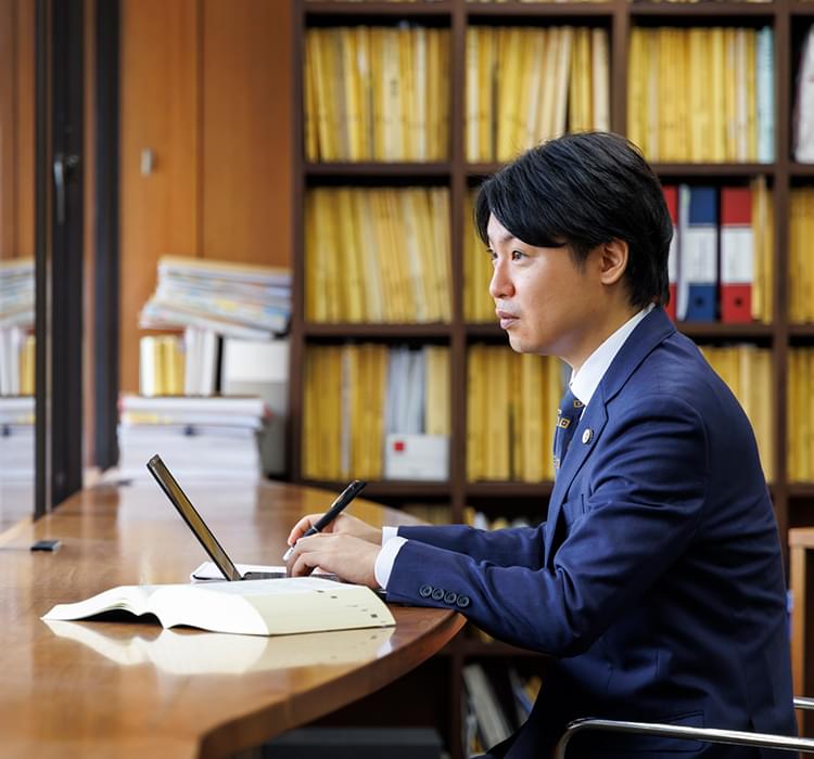 「学歴詐称＝即アウト」って本当？──市長のニュースをきっかけに考える信用と法的ライン